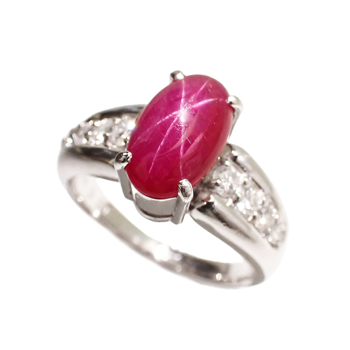 Pt900 天然スタールビー 指輪 13号 オーバルカボションカット ダイヤ入り ミニ鑑別書付き シルバーカラー