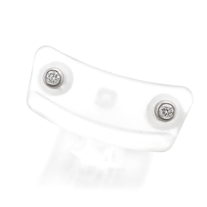 Pt900 ダイヤモンド ピアス 小粒 一粒 シルバーカラー